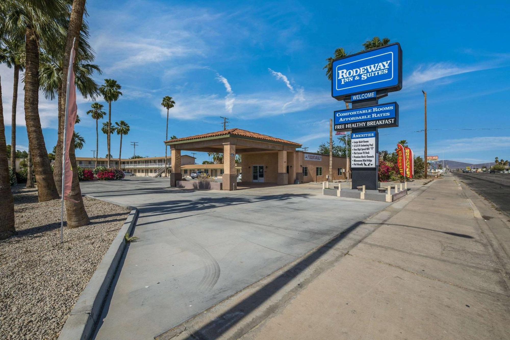 Rodeway Inn & Suites Blythe I-10 Exterior foto