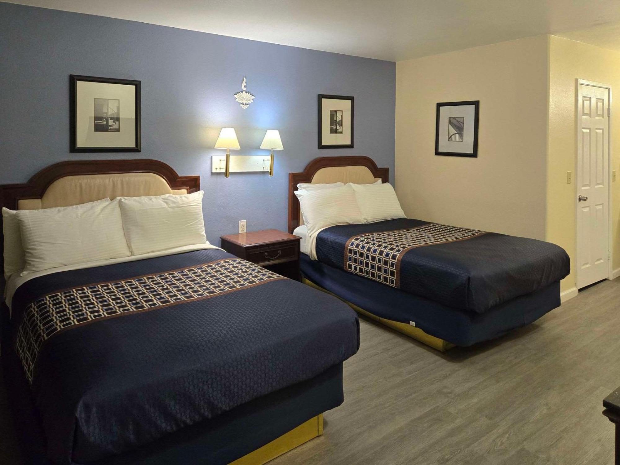 Rodeway Inn & Suites Blythe I-10 Exterior foto